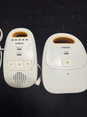 VTech White and Orange Baby Monitor Set - Portable Two-Way Audio
